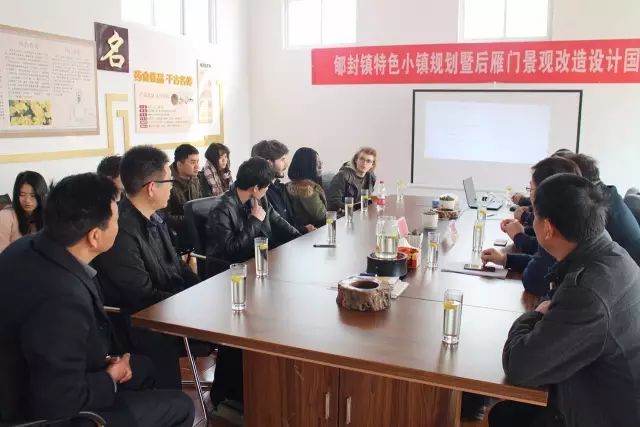 一批批參觀團(tuán)為何頻頻到云臺冰菊基地參觀？